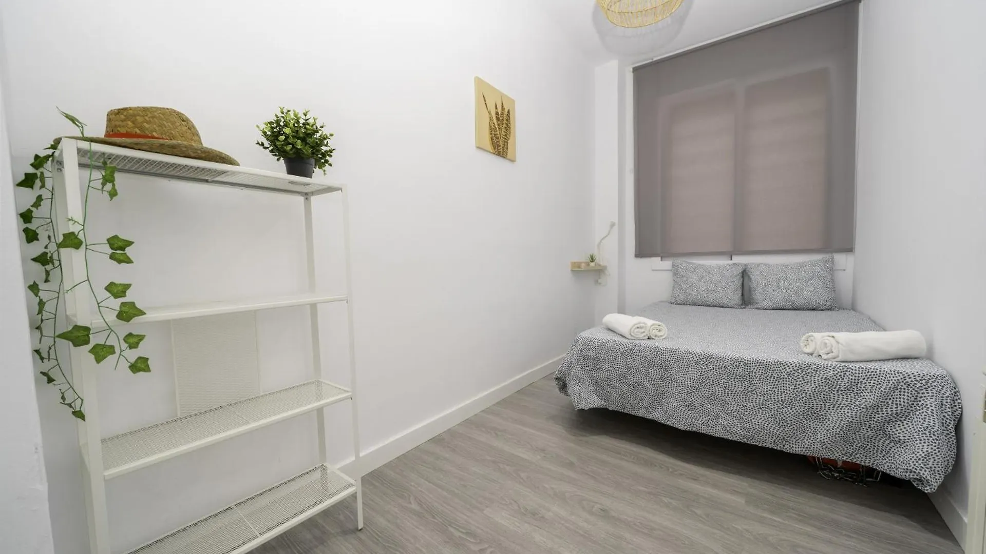 شقة Homeholidaysrentals Balmes - Costa Barcelona كاليليا