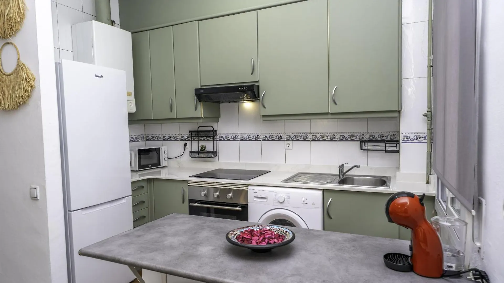Homeholidaysrentals Balmes - Costa Barcelona Calella